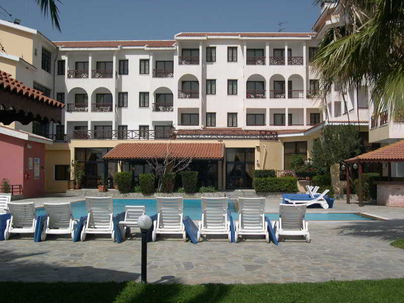 Episkopiana Hotel & Sport Resort Episkopi  Eksteriør billede