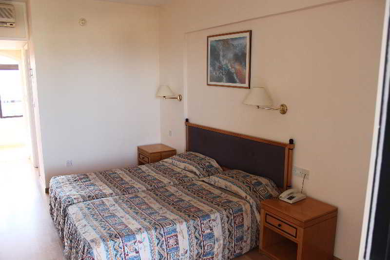 Episkopiana Hotel & Sport Resort Episkopi  Eksteriør billede