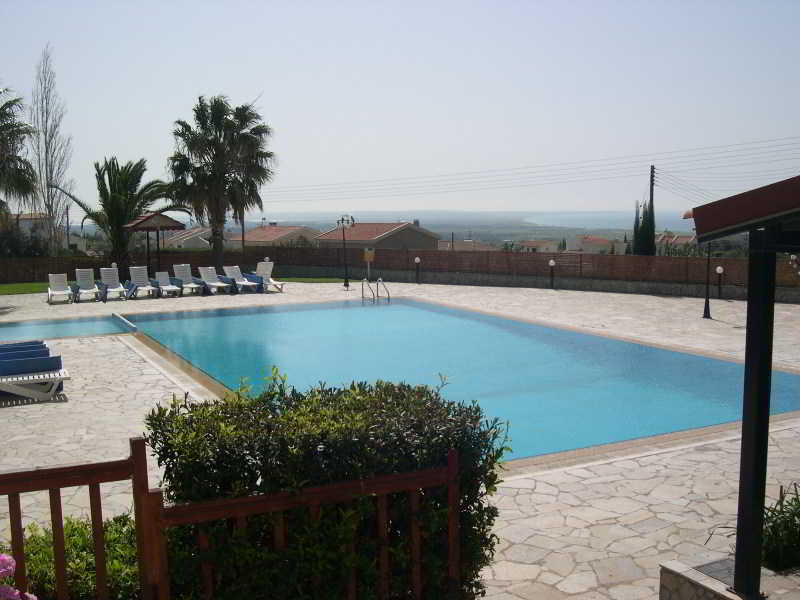 Episkopiana Hotel & Sport Resort Episkopi  Eksteriør billede