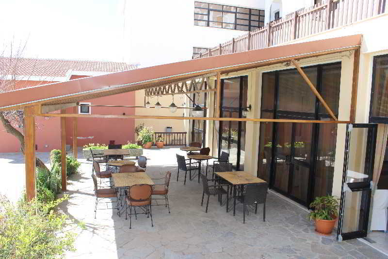 Episkopiana Hotel & Sport Resort Episkopi  Eksteriør billede