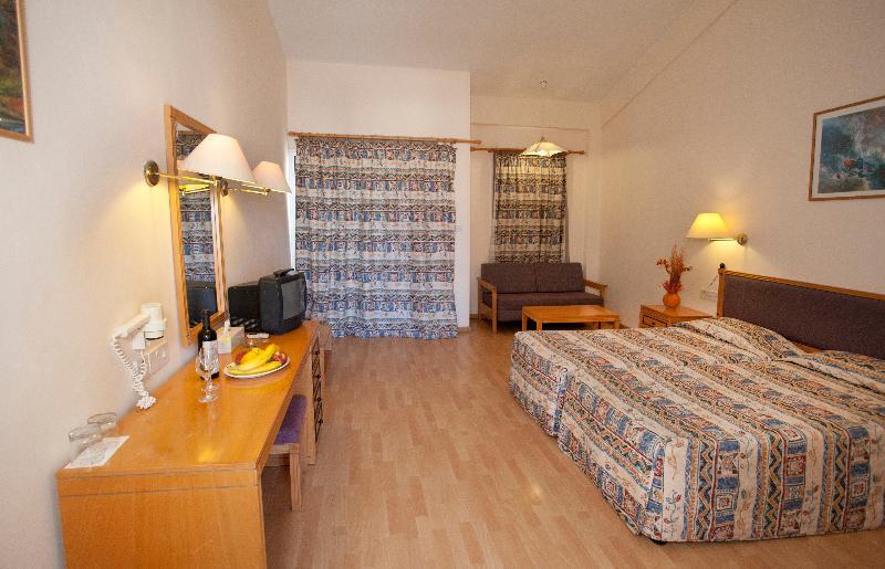Episkopiana Hotel & Sport Resort Episkopi  Eksteriør billede